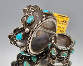These items are from the estate of Iris Apfel.