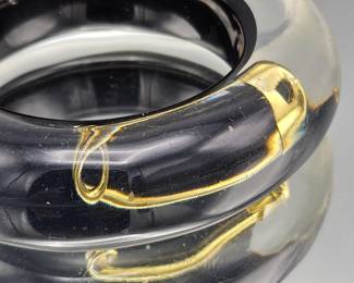 These items are from the estate of Iris Apfel.