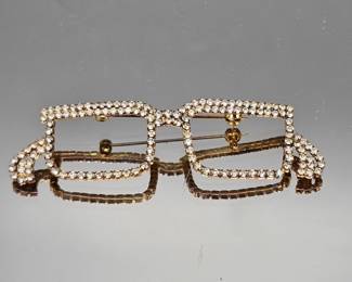 These items are from the estate of Iris Apfel.