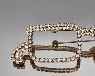 These items are from the estate of Iris Apfel.