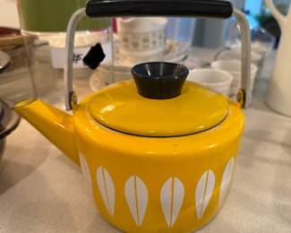 CATHERINEHOLM YELLOW LOTUS ENAMEL TEAPOT