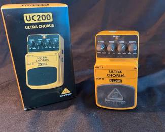 Behringer UC200 Ultra Chorus Effects Pedal