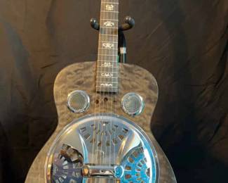 002 Dean Resonator Spider Quilter Maple Resonator Guitar