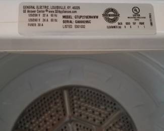 GE washer dryer combo has a stainless steel drum