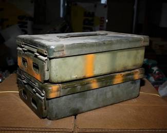 Vietnam Era M139 GUN 20MM Army military metal ammo box