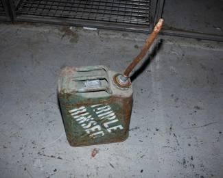 US Military Fuel Can Jerry Can with Spout