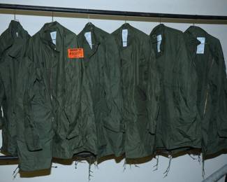 Extreme Cold Weather Parkas US Army vintage