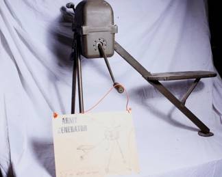 Korean war G-8A/GRC hand crank Generator complete