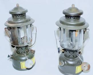 2x Coleman lanterns military Issued in shipping case