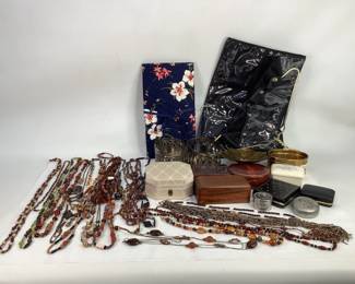 Brown Tones Necklaces and Jewelry Boxes