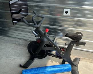 Peloton Bike