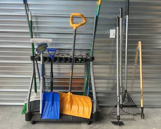Rubbermaid Garage Tool Tower