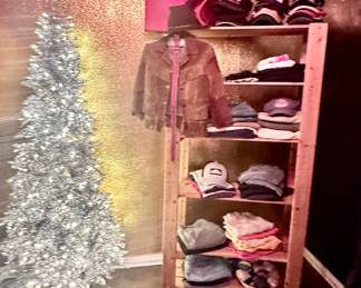 22Aug 25 2025 10 42pmKVEj