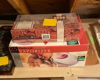 Vaporizer and flameless candles