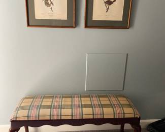 Bombay Company bench bird photos - SOLD