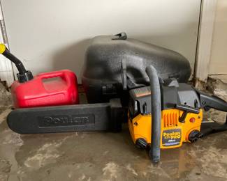 Poulan 220 Pro chainsaw, 38cc. Very clean. Includes storage case. Untested.