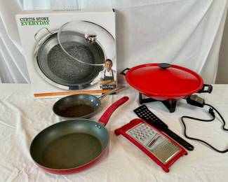 New Curtis Stone Everyday 12" dura-pan deep dish multipurpose pan. West Bend electric wok. Powers on. Additional items as shown in photos.