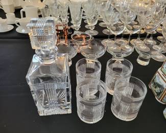 Ralph Lauren decanter and 4 old fashioned glasses