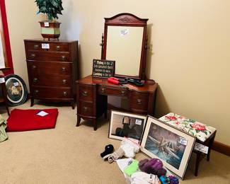 Nice Mahoney furniture ready for your home!