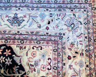 Beautiful Rugs!
Room size hand made rug $275.00! &#129392;