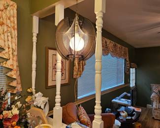 Mid century Lucite string swag lamp