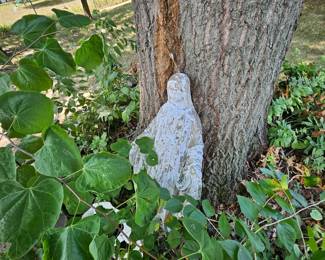 Mary statue