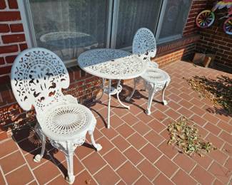 Nice bistro set