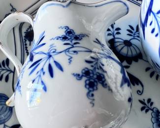 MEISSEN BLUE ONION DISHES - MANY MORE