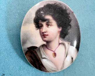 HAND PAINTED PORCELAIN PIN
