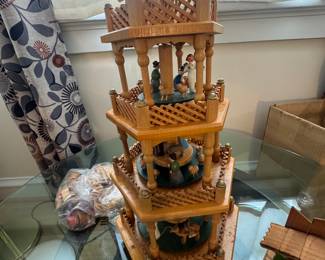 German Christmas pyramid ( Weihnachtspyramide)