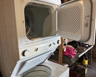 (25)  Frigidaire Washer/Dryer Combo   $455