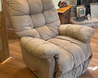 (34)  Taupe Manual Rocking Recliner  39"Wx38"Dx40"H   $225