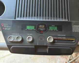 (31)  ProForm 480PI Treadmill   $165