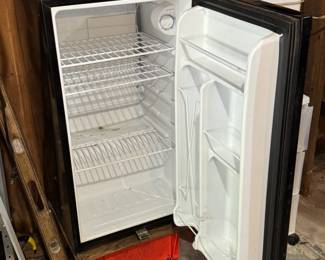 (29) GE Mini Refrigerator   $50