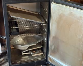 (30)  Masterbuilt Pro Digital Electric Smoker   $145