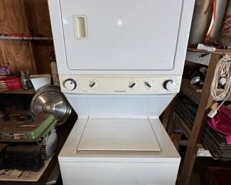 (25)  Frigidaire Washer/Dryer Combo   $455