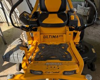 (32)  Cub Cadet Zero Turn Mower ZT750   $1850