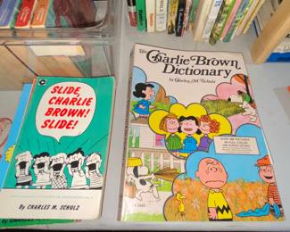 Vtg Charlie Brown books