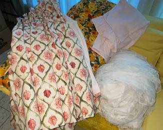 Vtg. Drapes 