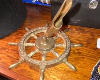 Ship’s wheel pen holder