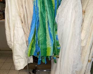 Vtg. Drapes