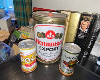Vtg style beer can music boxes