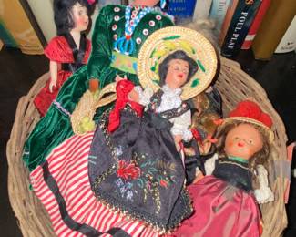 Dolls of the world