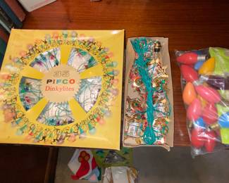 Vtg Christmas lights -Pifco Dinkylights 