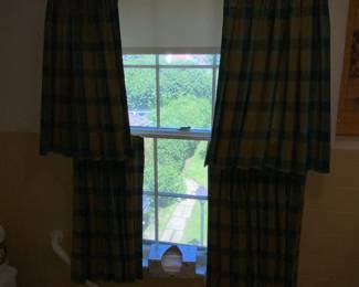 Vtg drapes