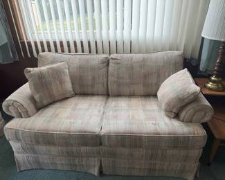Broyhill Love Seat