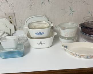 Vintage Corningware and Pyrex