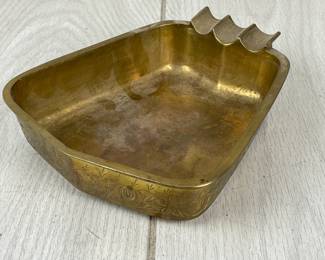 LOT 203 BRASS CIGAR ASHTRAY