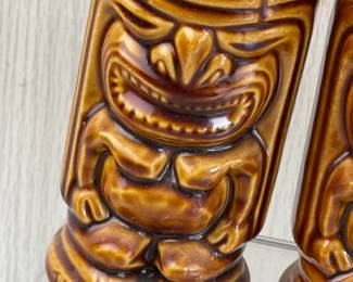 LOT 36 SET OF 4 TIKI LEILANI GLAZED CERAMIC BEVERAGE TUMBLERS