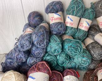 LOTS 322 - 340 YARN YARN YARN! AND FABRIC TOO! YARN BERNAT